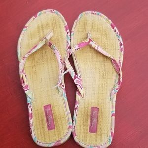 VERA BRADLEY FLIP FLOPS